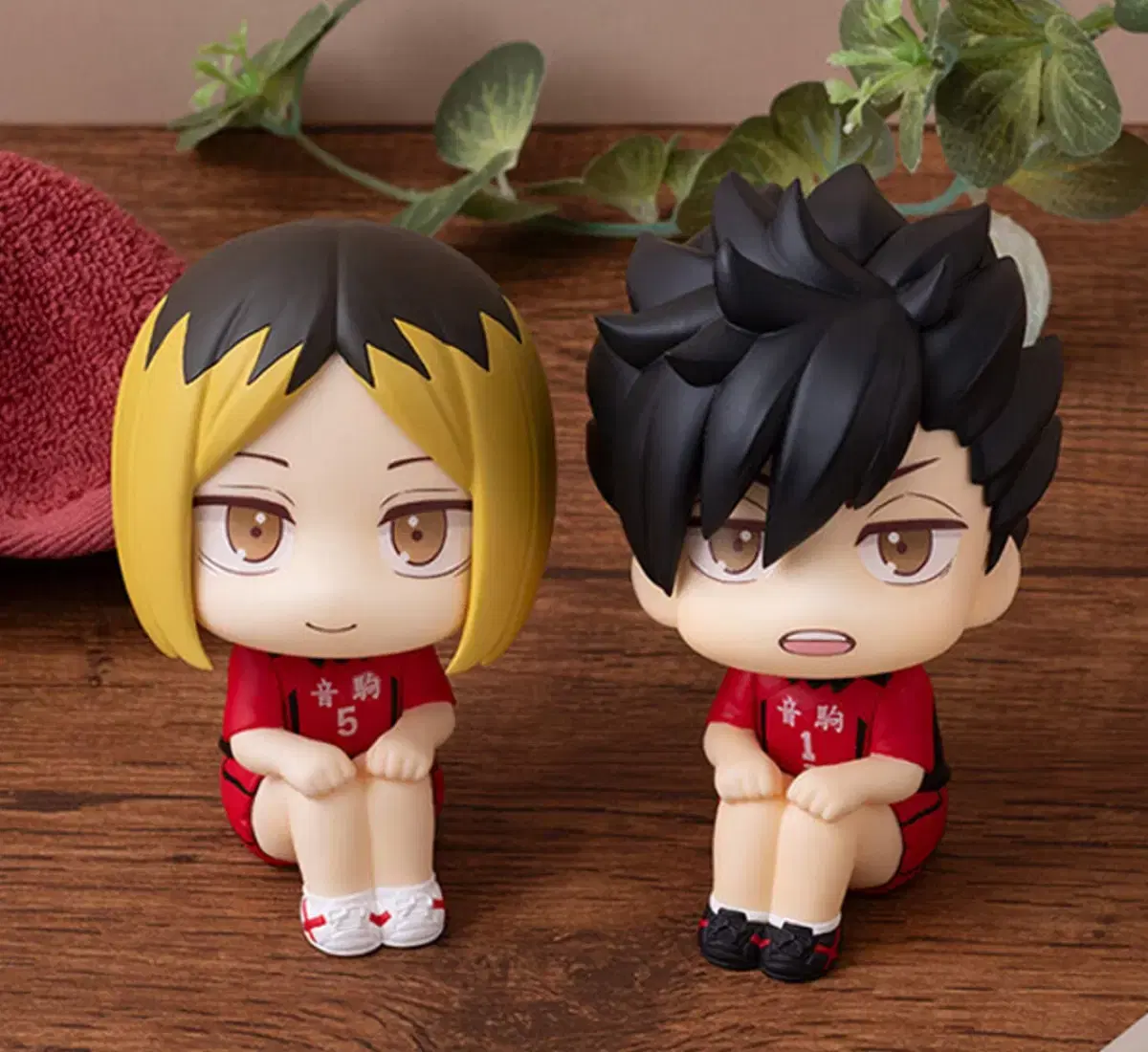 [with perks] haikyuu Kuroo Kenma Lookup bulk wts Uniform Cushion Perks