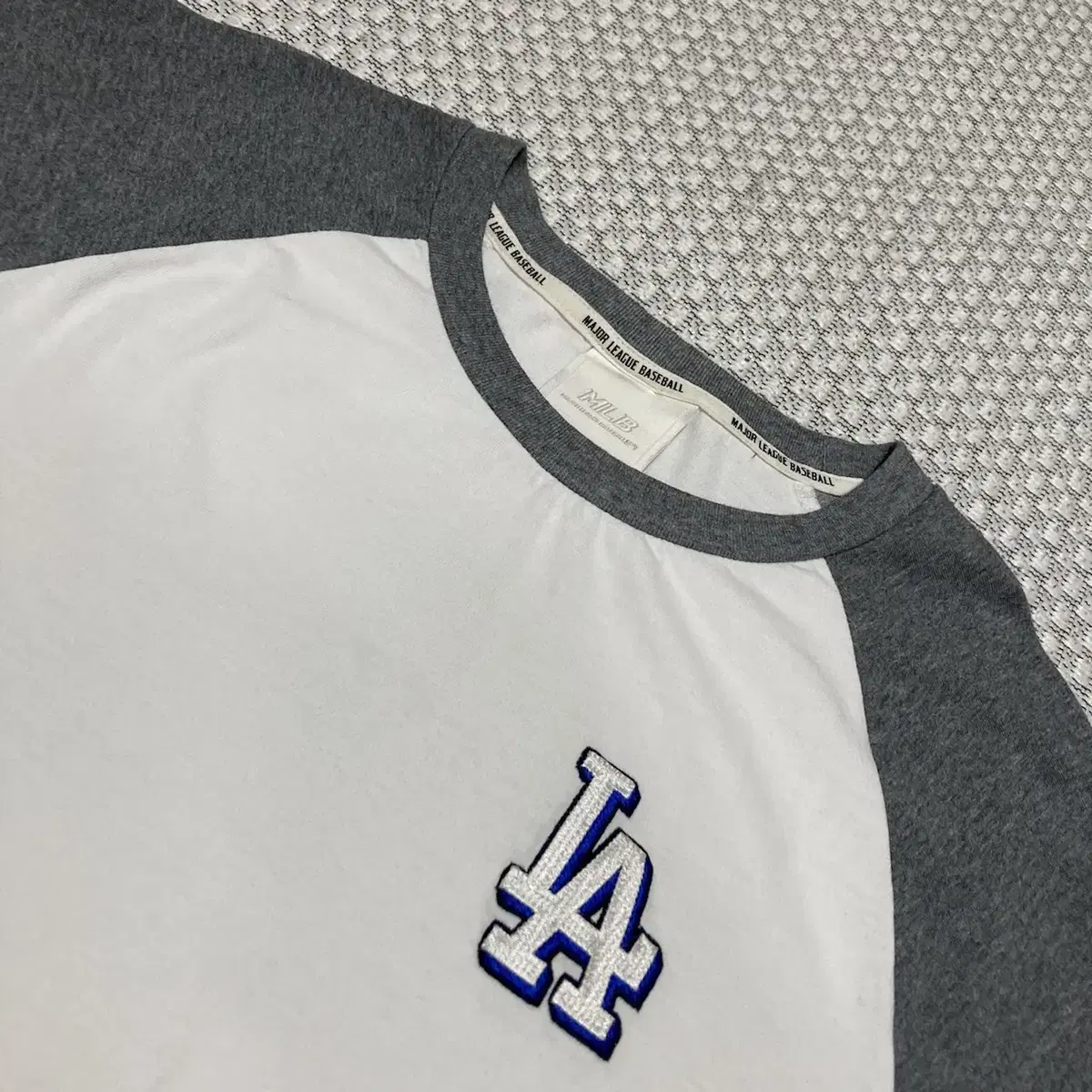 MLB M.L.B. LA Long Sleeve T-Shirt