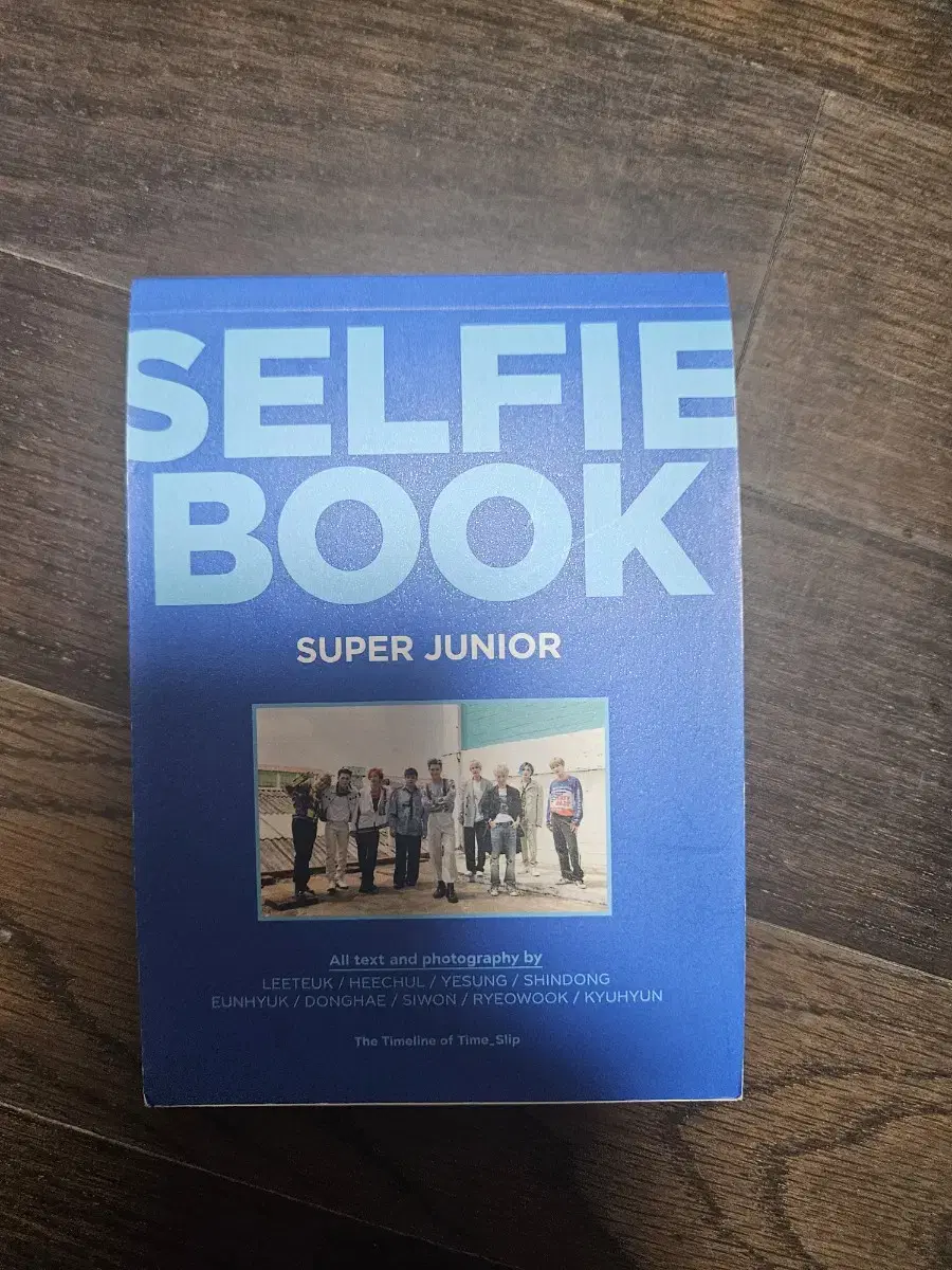 Super Juniors Selca Book