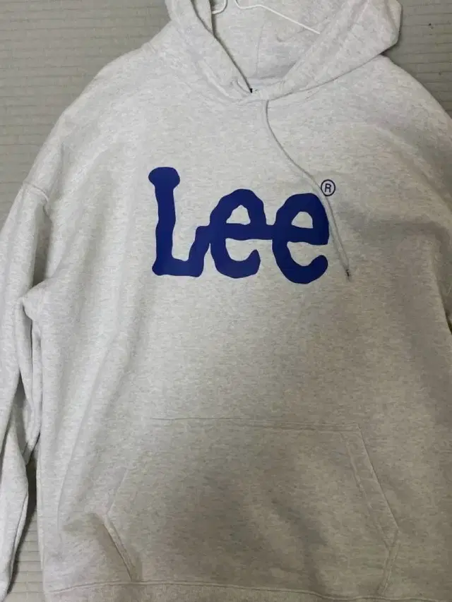 Lee 후드티