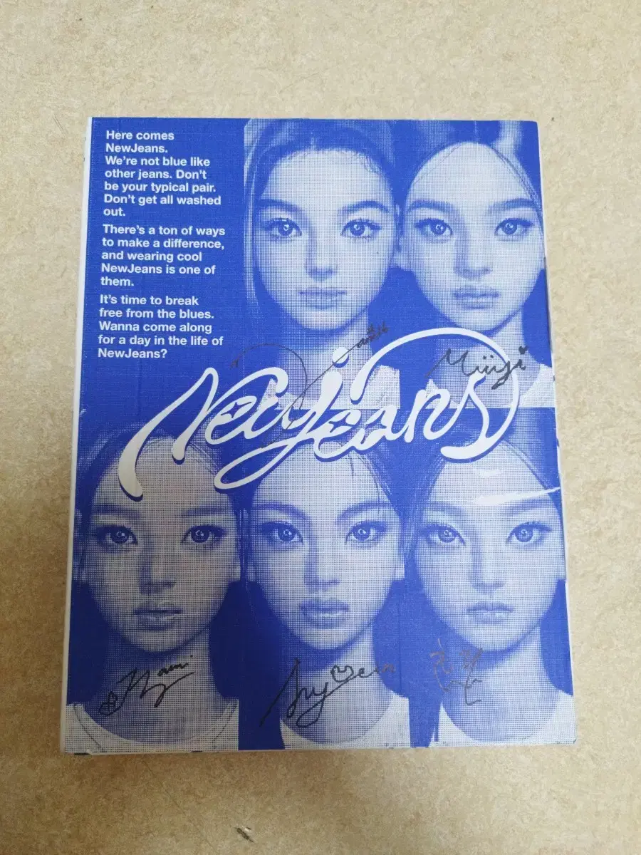 New Jeans Bloo Book autograph signature album