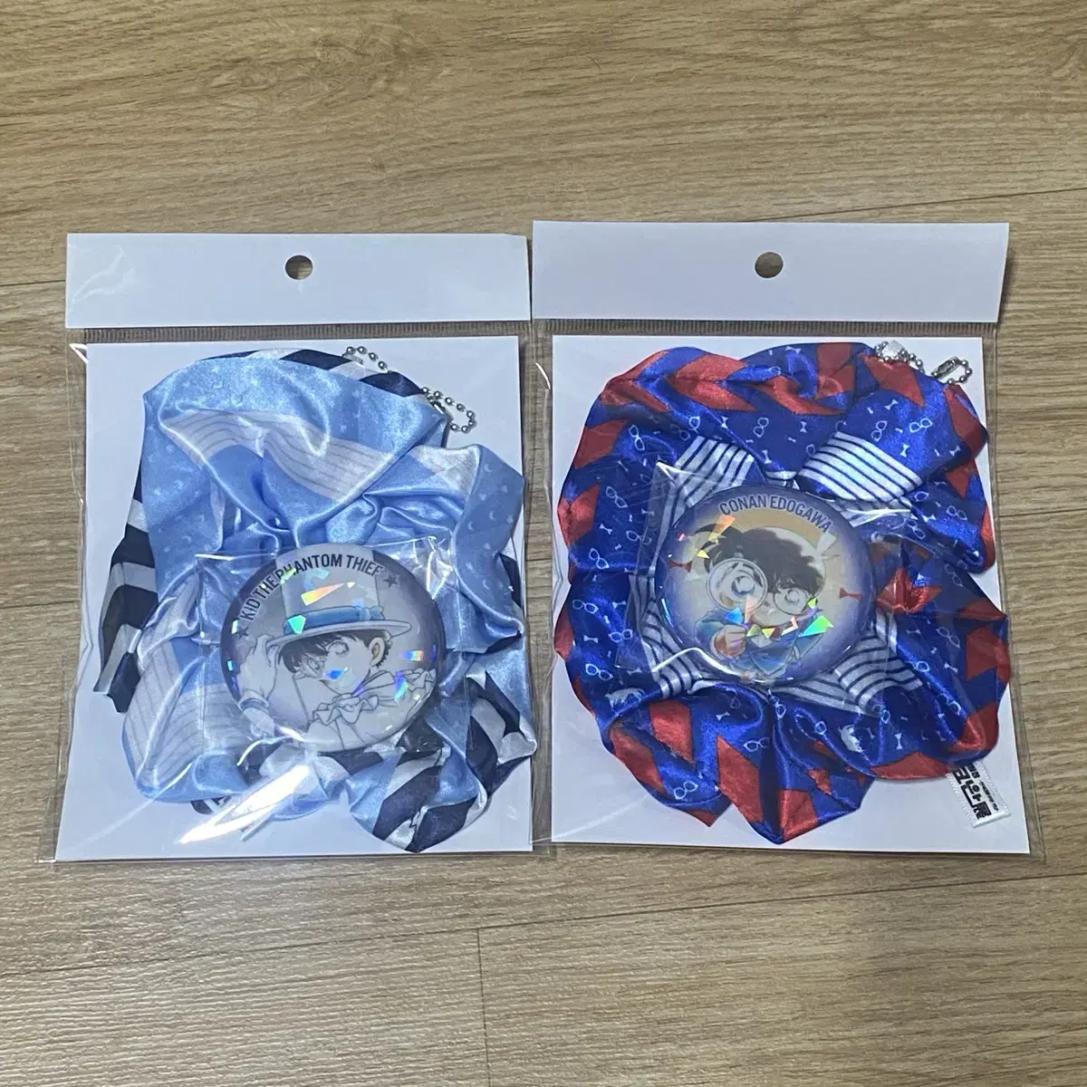 Detective Conan 30th Anniversary Exhibition Badge Shoe Sale