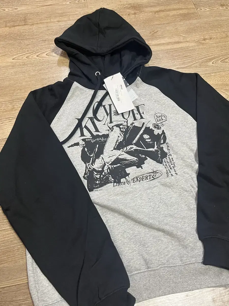 Nesty Kick Hoodie [NEW]