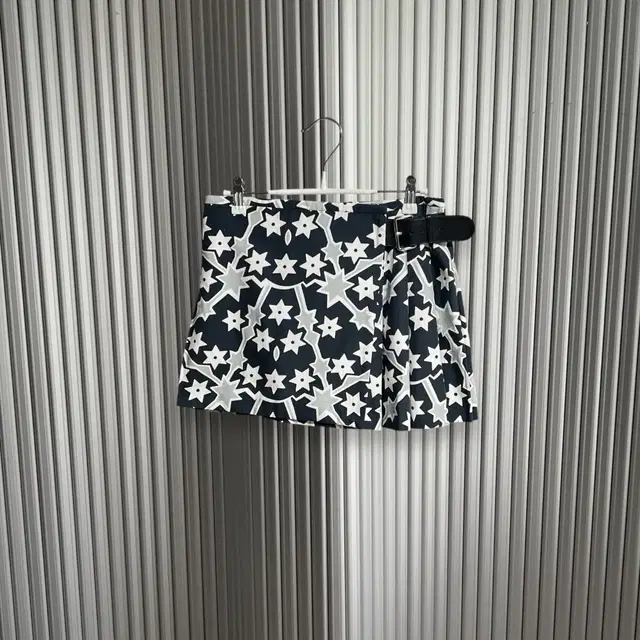 miumiu skirt