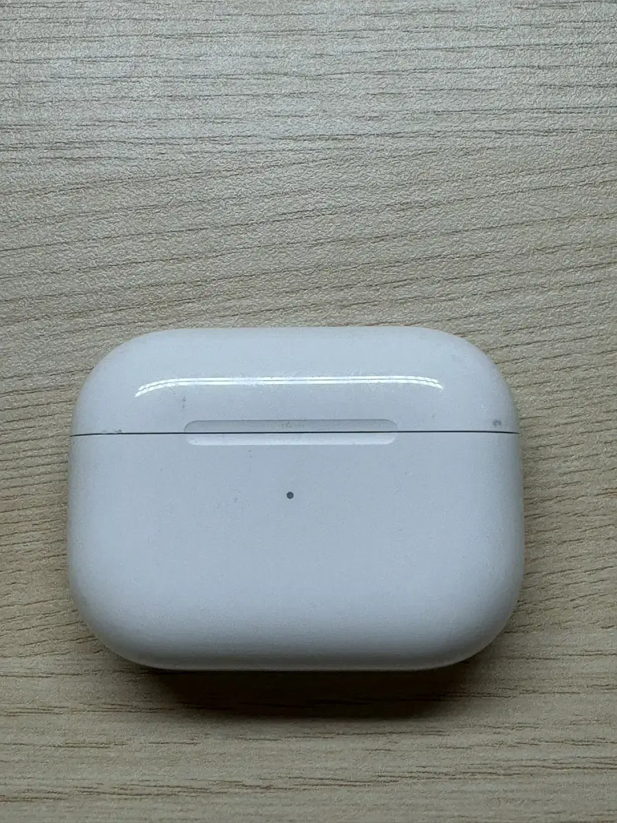 AirPods Pro 1st generation main unit