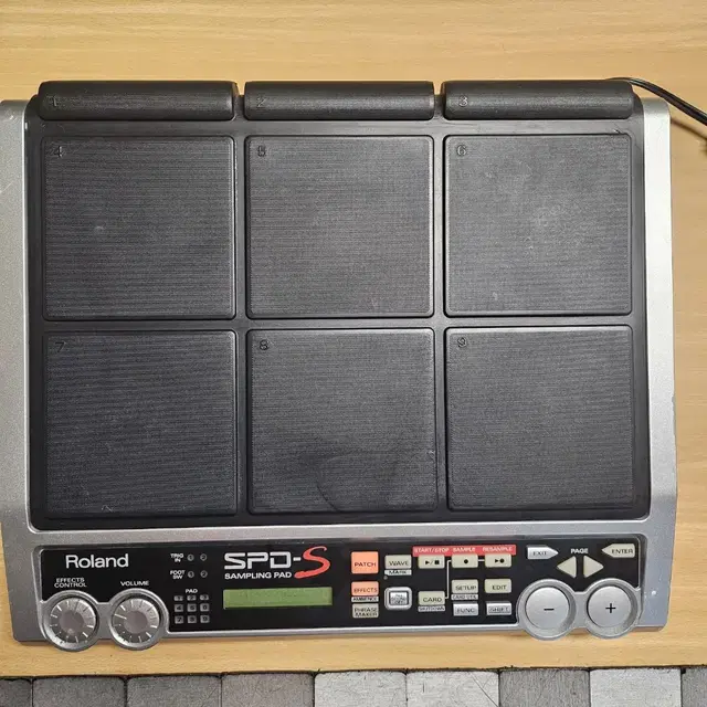 ROLAND 롤랜드 SPD-S 샘플링 패드