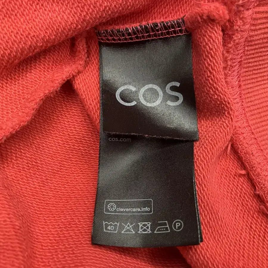 2 COS(코스) 맨투맨 EUR-M