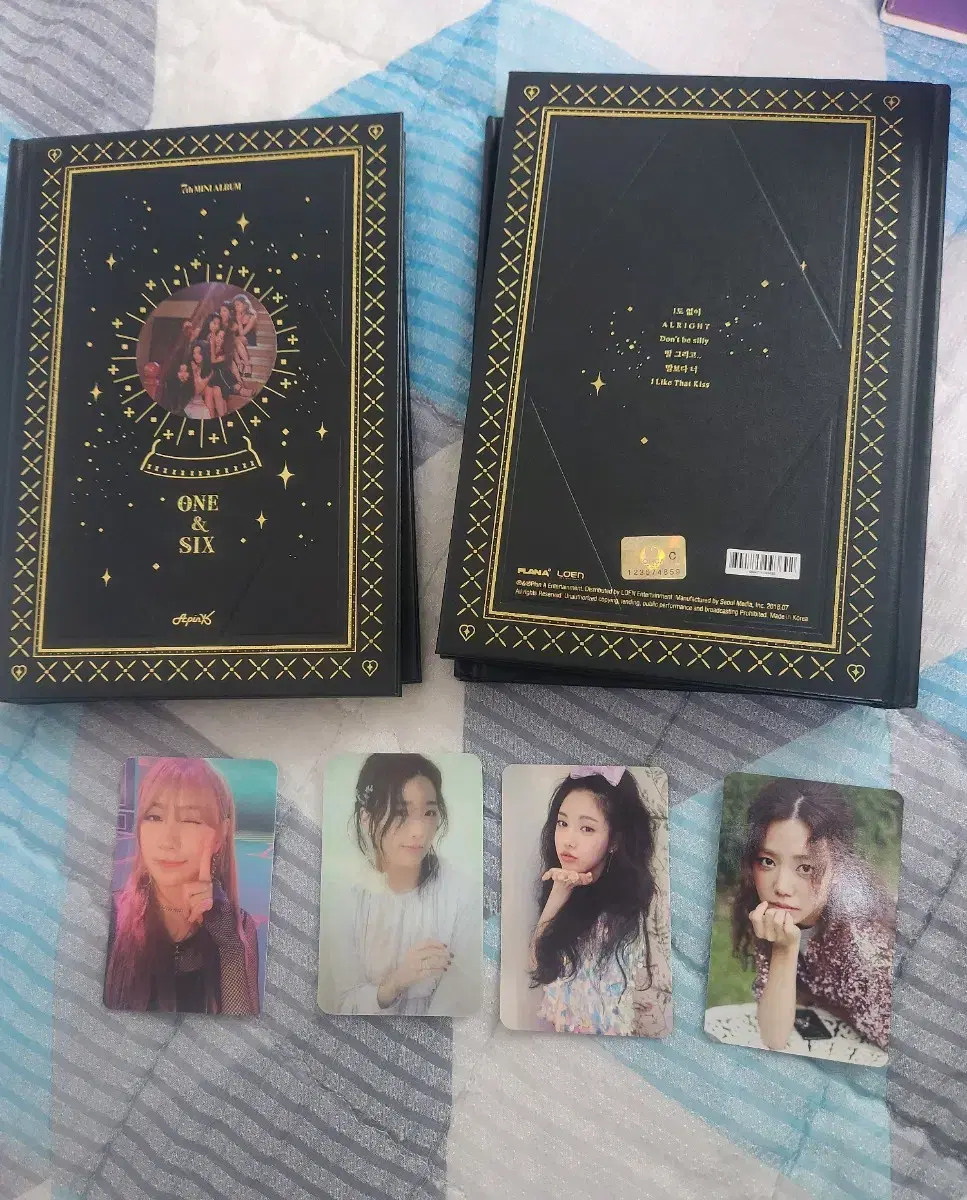 Apink One and Six album (with photocard)