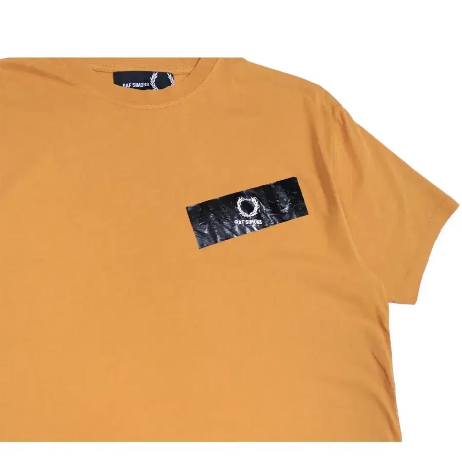 Raf Simons x Fred Perry T-shirt