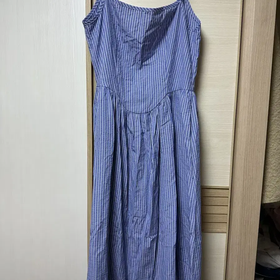 스무스무드 Crystal Striped Dress