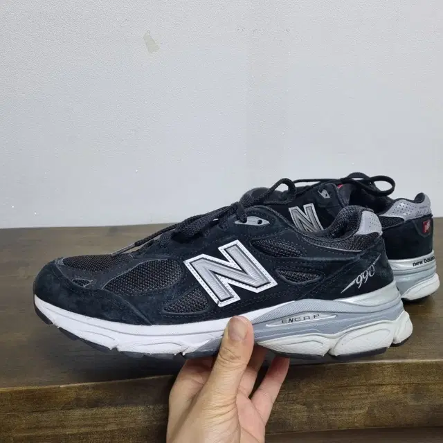 뉴발란스 990v3 [260]