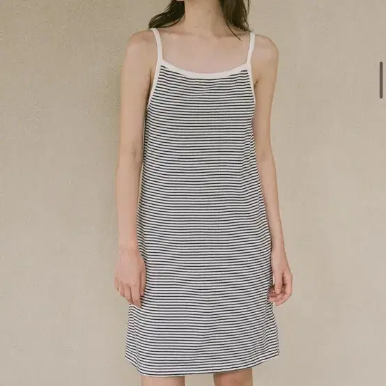 Lingseoul 링서울 sleeveless stripe dress