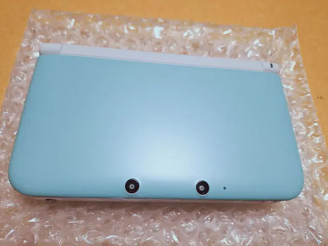 거의새제품 민트 3dsll 3dsxl 닌텐도 일본판 특A