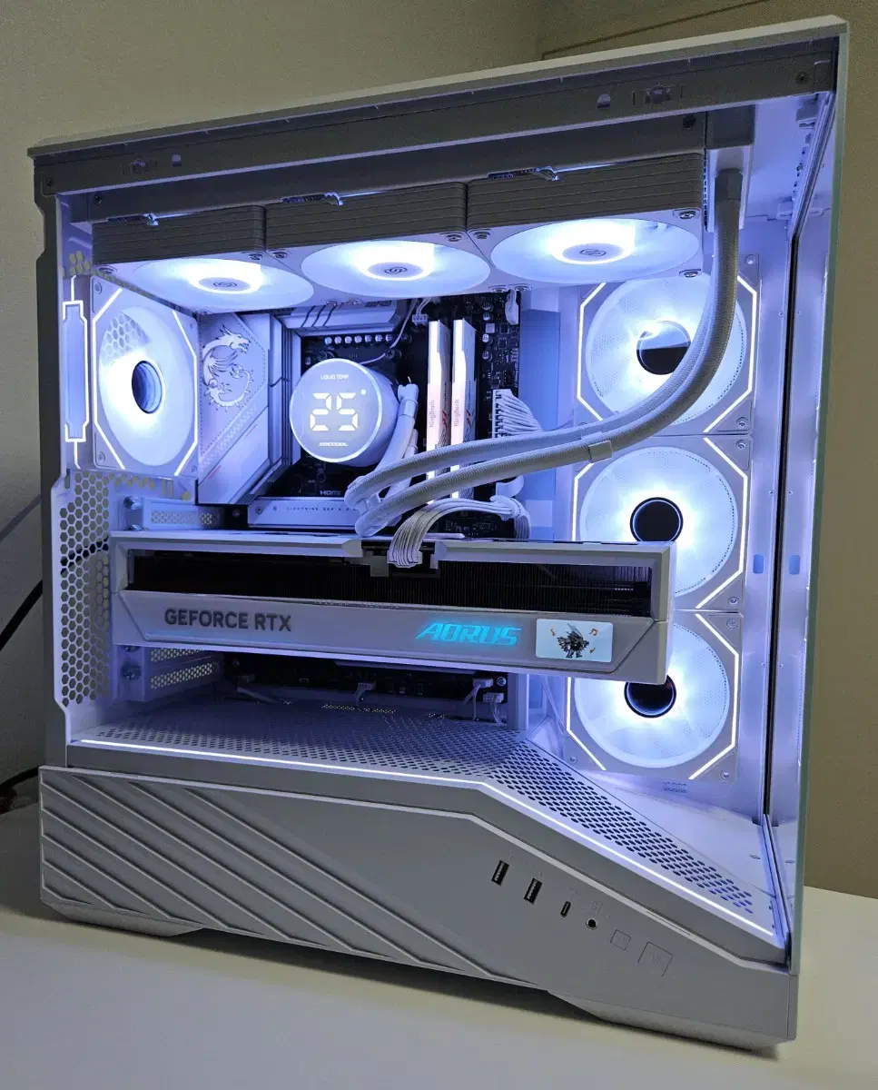 9800X3D RTX4090넵튠 올신품 하이엔드 데스크탑