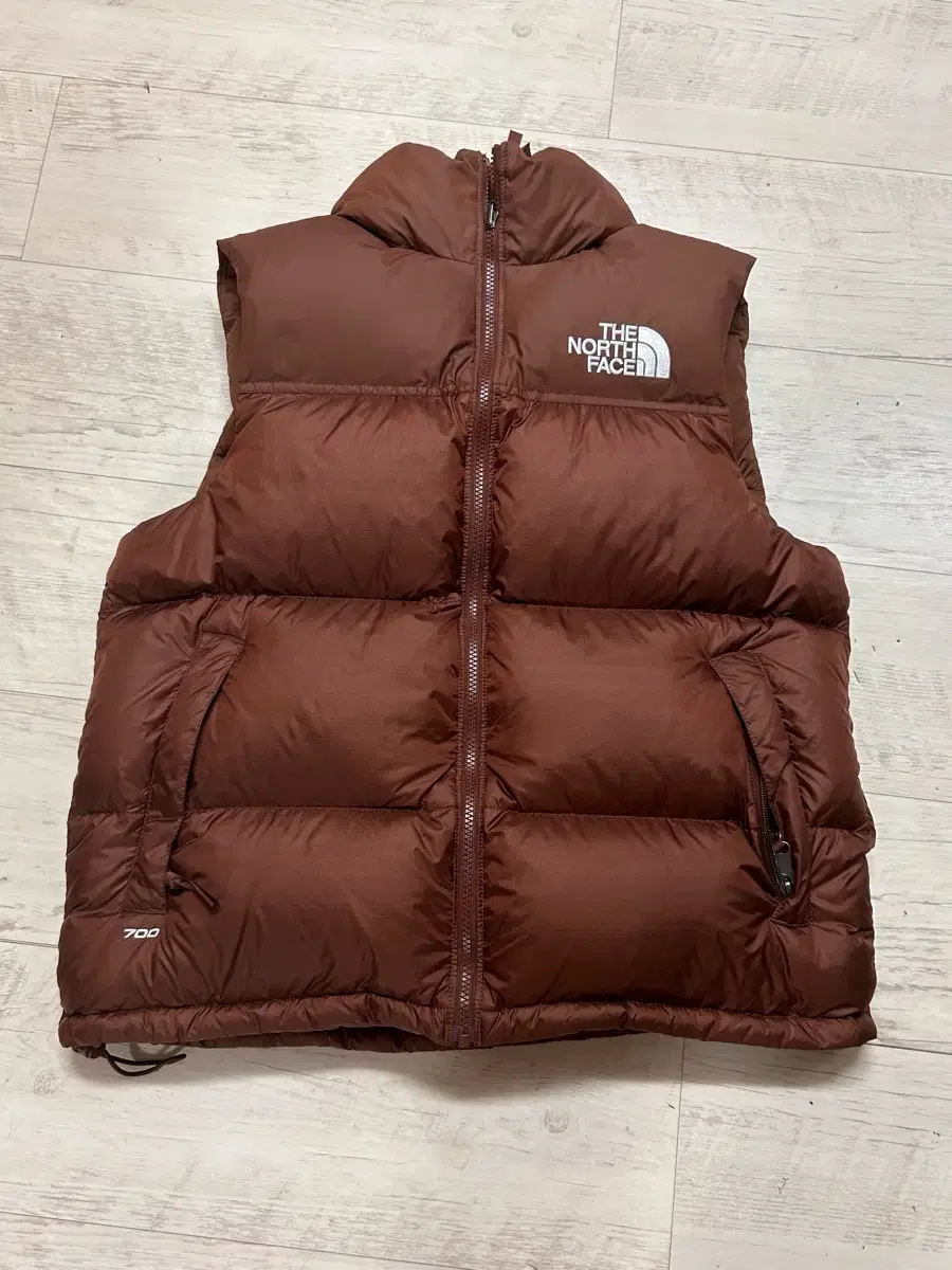 The North Face Dark Oak Knopsie Vest Men's M