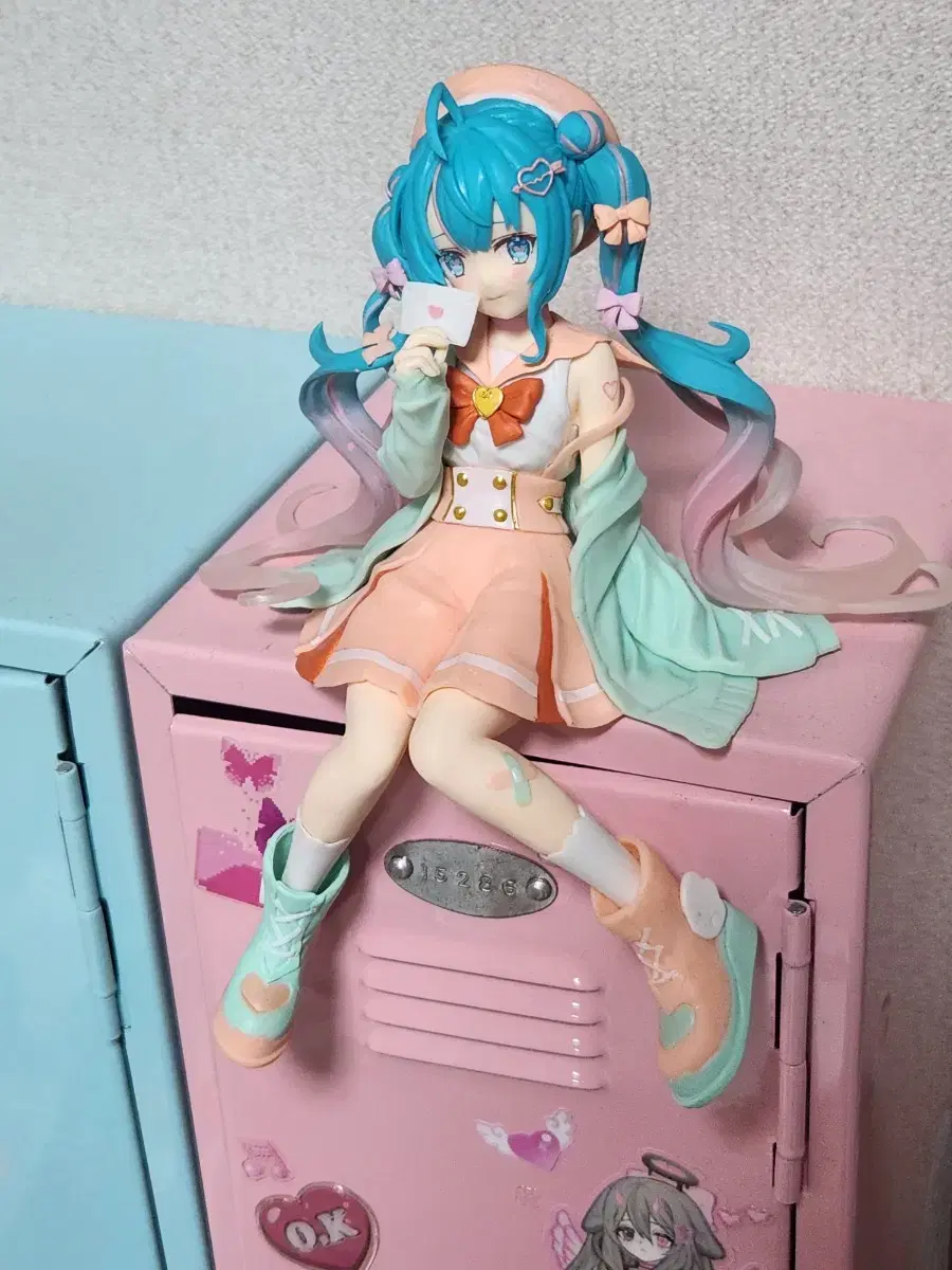 Lovesailor Citrus Miku Figure