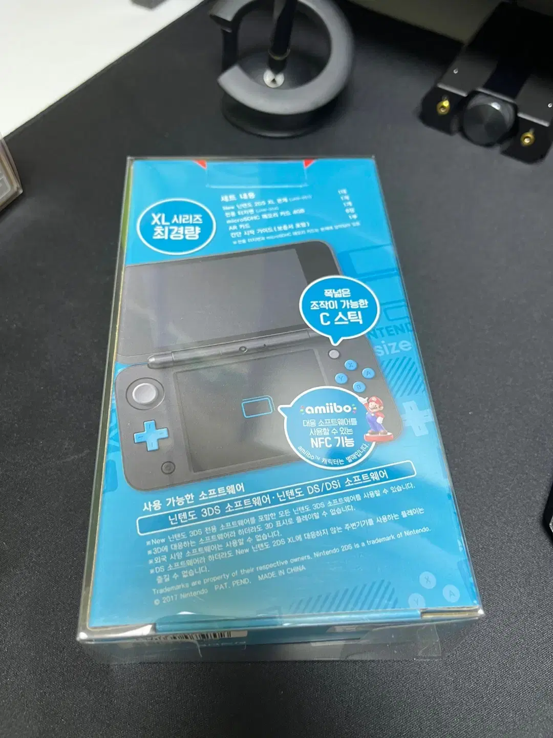 뉴 닌텐도 2DS XL 미개봉 세제품 블랙 터콰이