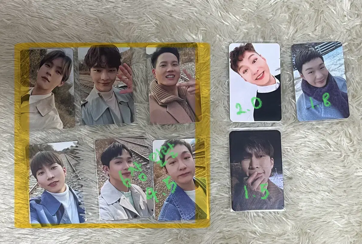 BTOB Unreleased Photocard, Hourglass Photocard