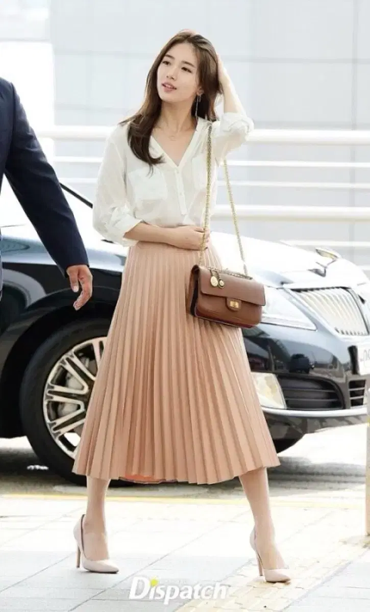 H&M Pleated skirt Long skirt Zara ges arket cos shirt H&M