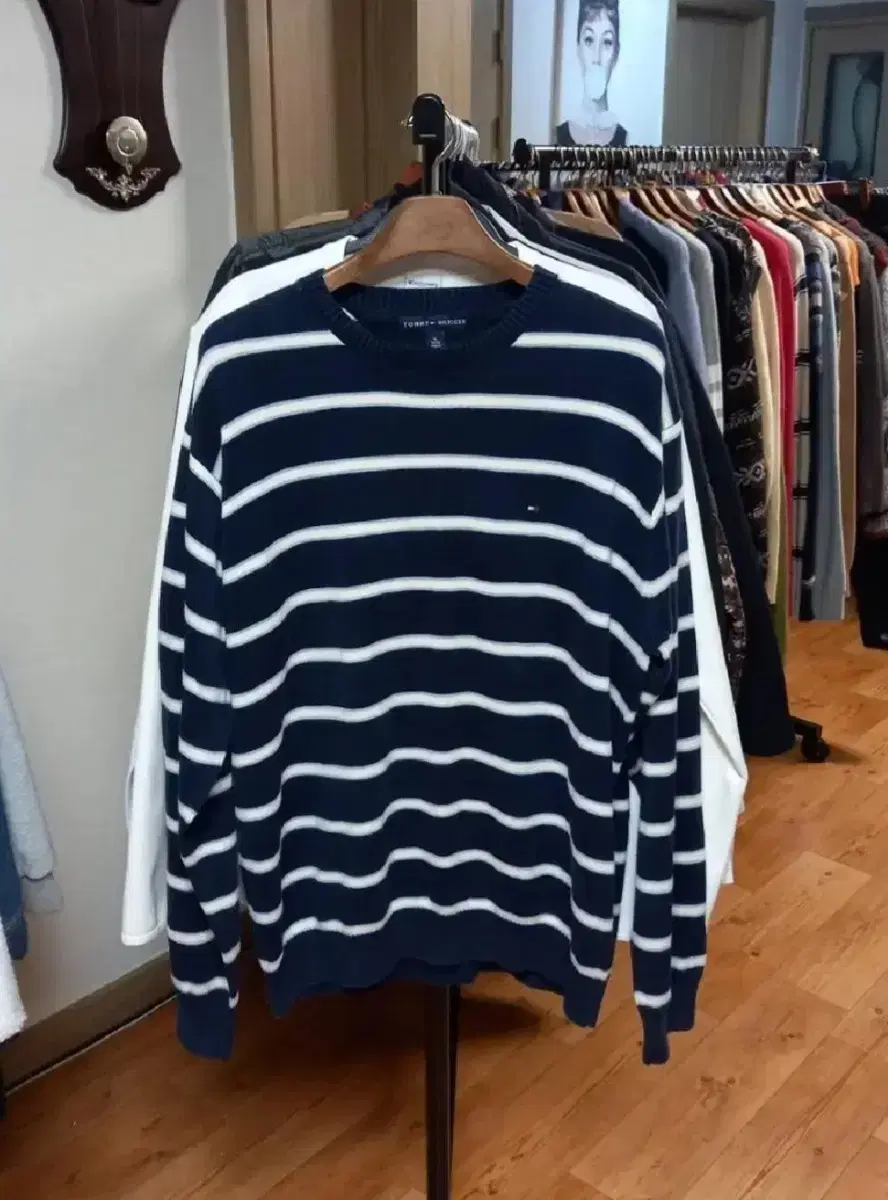 Men's Tommy Hilfiger Knit (115-120)