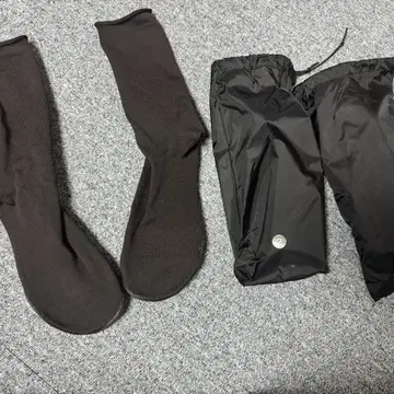 Yeezy Pod