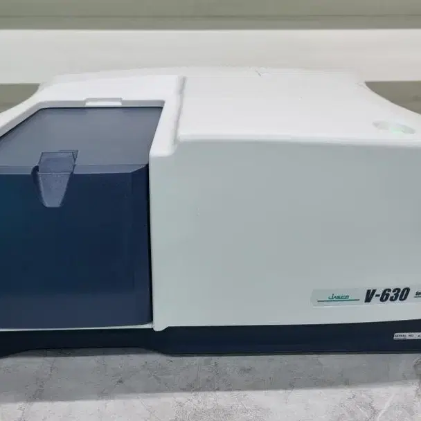 JASCO V-630 Spectrophotometer  분광광도계