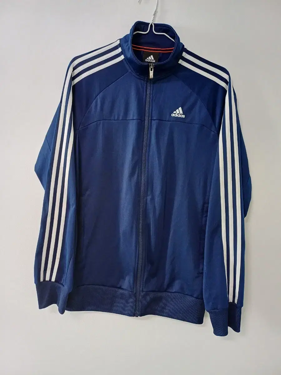 adidas Samsun Jersey (W100.00 M95)