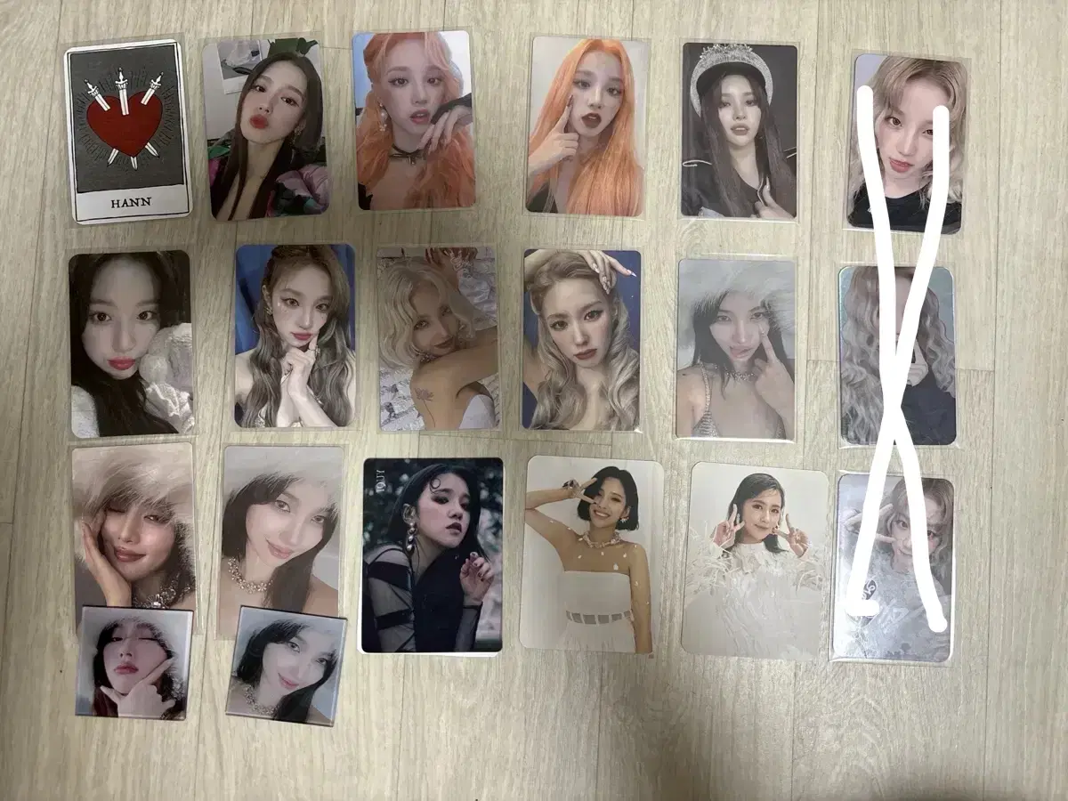 Girls gidle nude ohmygod hua super lady pop up,weverse photocard alpo bulk transfer