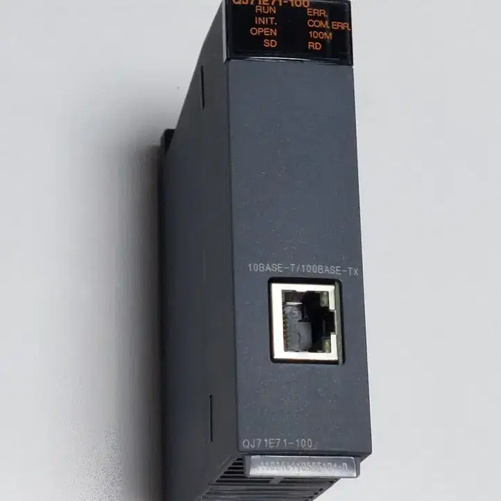 미쓰비시 QJ71E71-100 Ethernet PLC SN 2106~