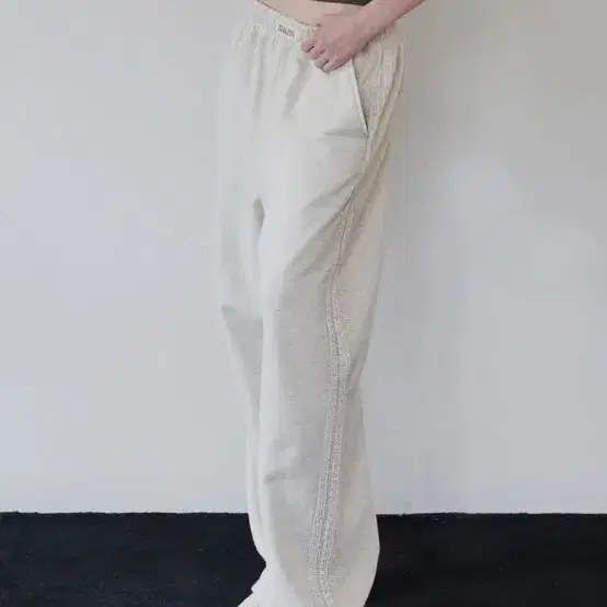 락케이크 Lace Line 2way Jogger - Oatmeal