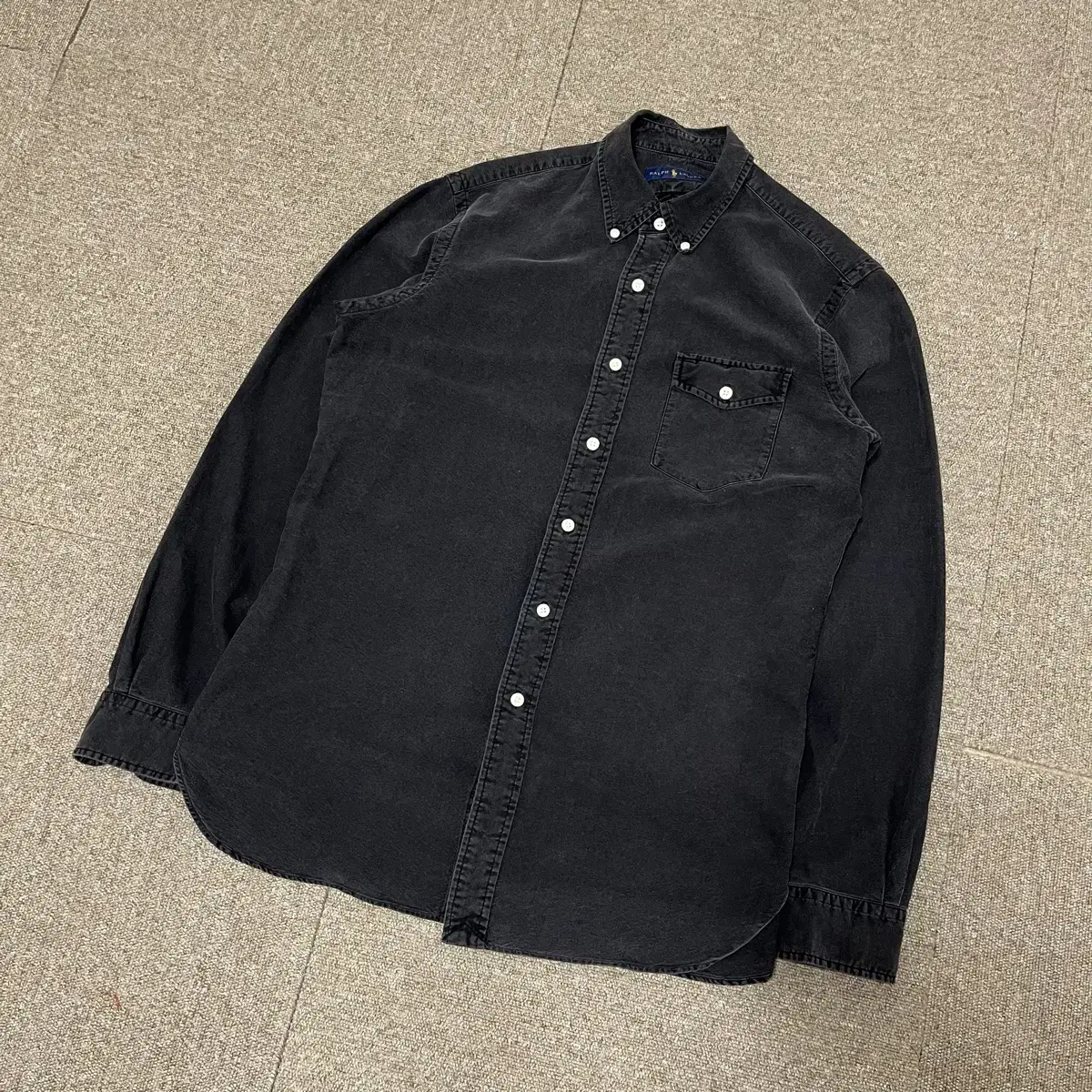 [M] Polo Ralph Lauren Black and white shirt