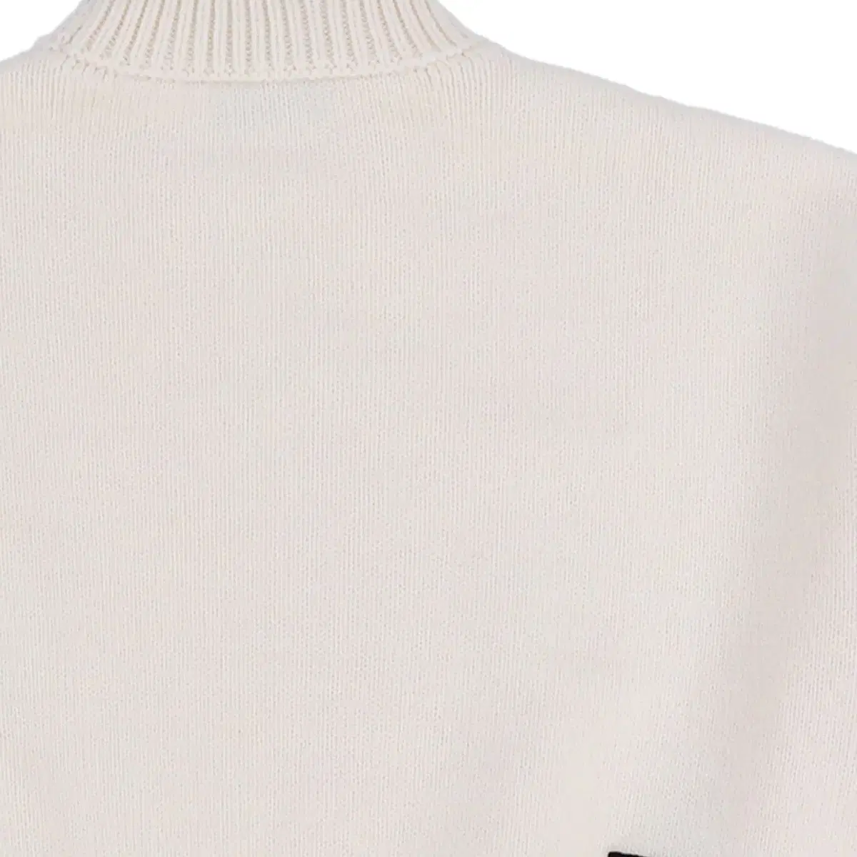 AMBUSH 앰부쉬 FELTED KNIT MOCKNECK / WHT