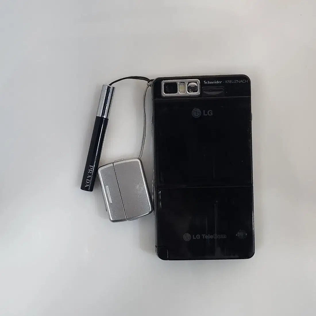 LG 프라다폰 (LG-LB3100)  + 가죽케이스,젠더,터치펜