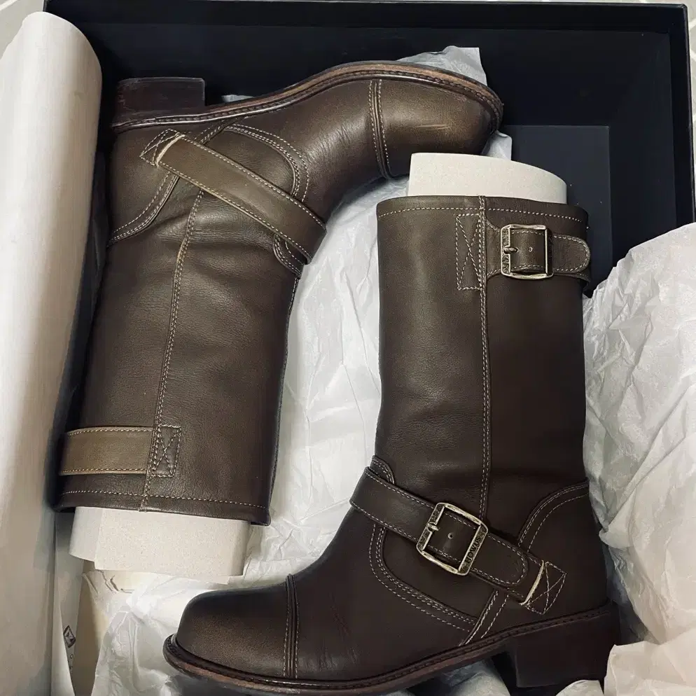 호와스 DUMBLE MID BOOTS (BROWN)230