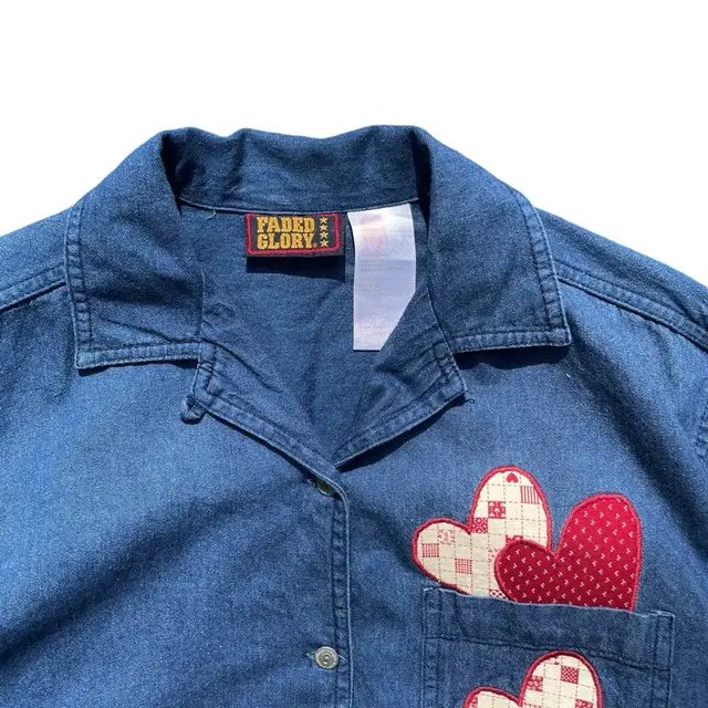 90's Heart Patched Open Denim Shirts