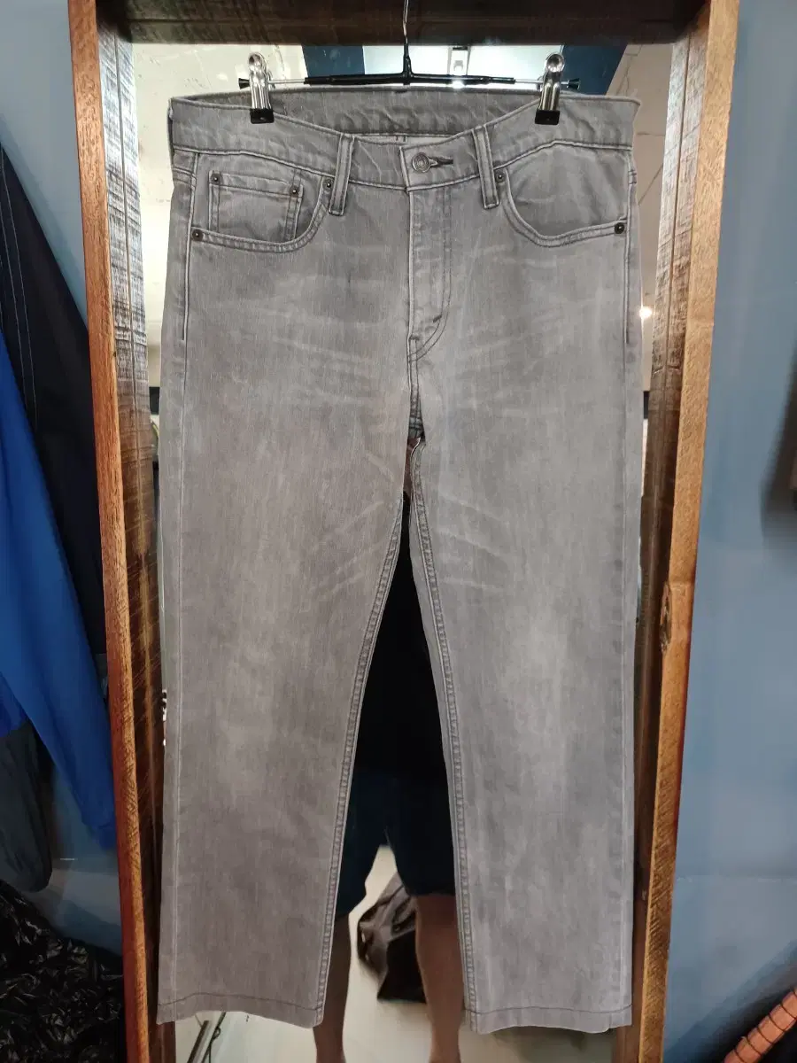 Levi's 511 Gray Denim Pants 32