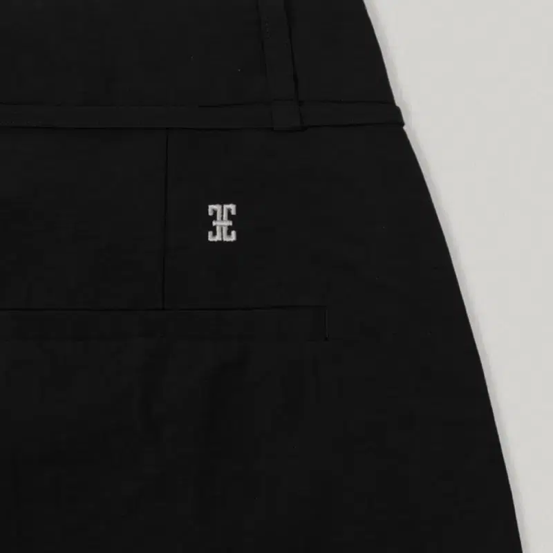 14일까지만 할인(새상품) 폴뉴아 PARACHUTE NYLON PANTS