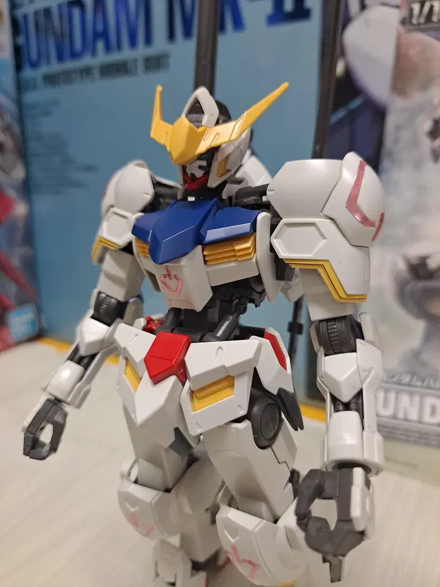 1/100 Balbatos Gundam False Assembly