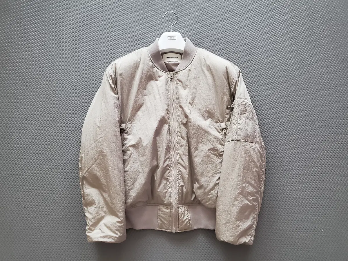 인사일런스 오버사이즈 MA-1 LIGHT BEIGE M사이즈