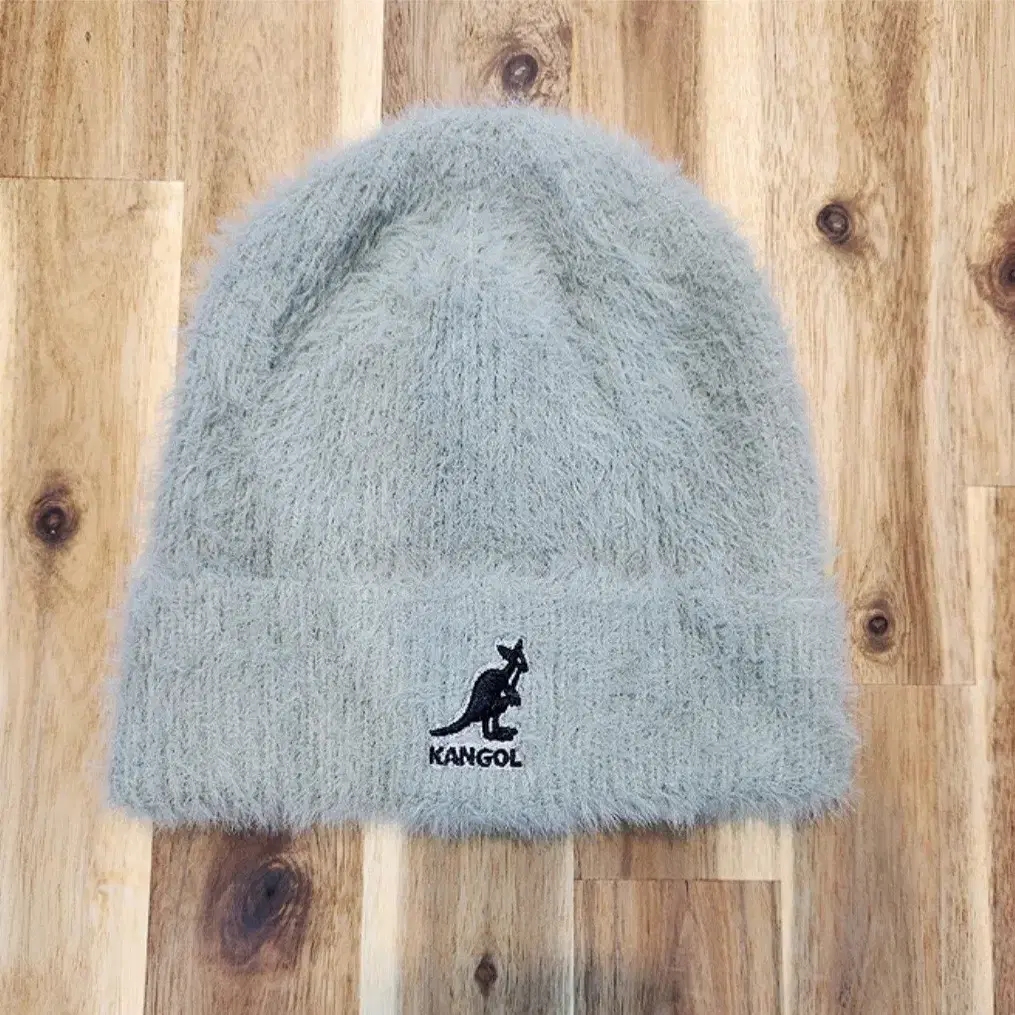 KANGOL 캉골 퍼 비니