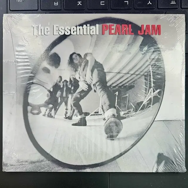 펄잼 - Essential Pearl Jam 2CD 미개봉 USA