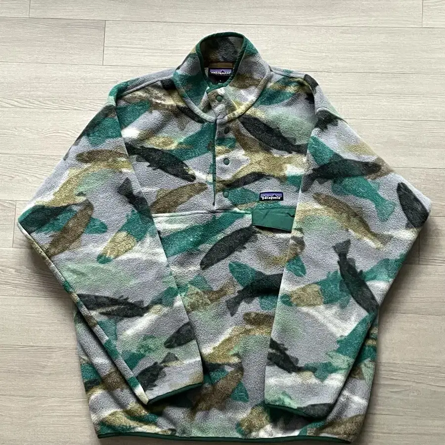 [L] 파타고니아 신칠라 연어떼 송어 패턴 rare patagonia