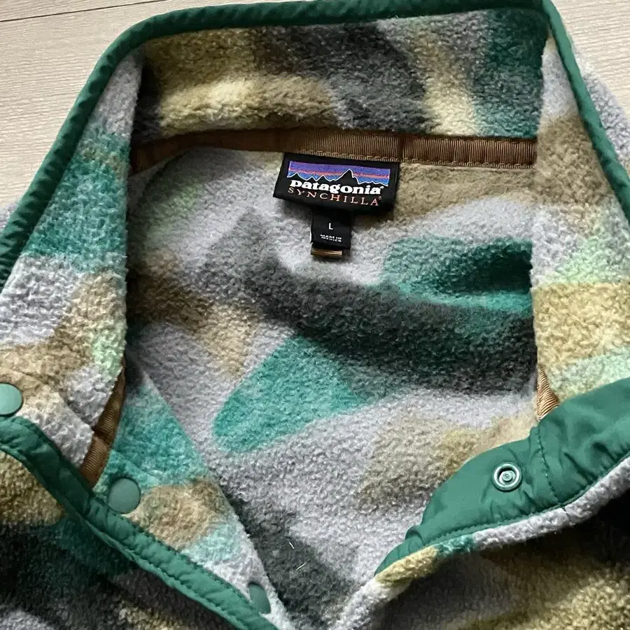 [L] 파타고니아 신칠라 연어떼 송어 패턴 rare patagonia