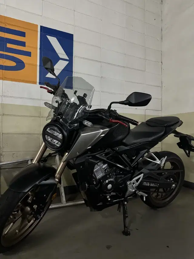 혼다 cb125r 판매 필수튜닝 다수