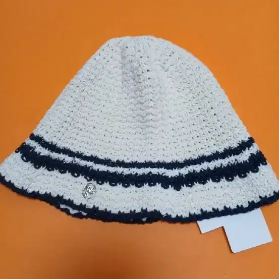 마리떼  MOUVEMENT STRIPE BUCKET HAT