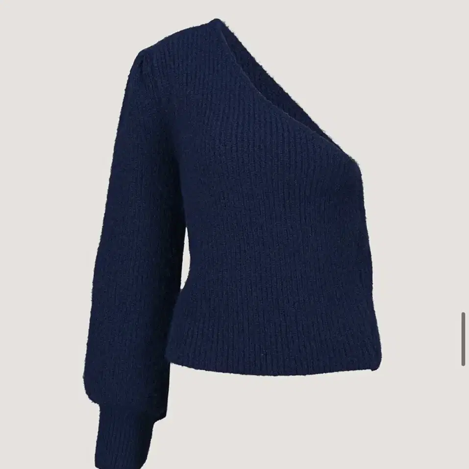 더티스 ONE-SHOULDER WOOL KNIT