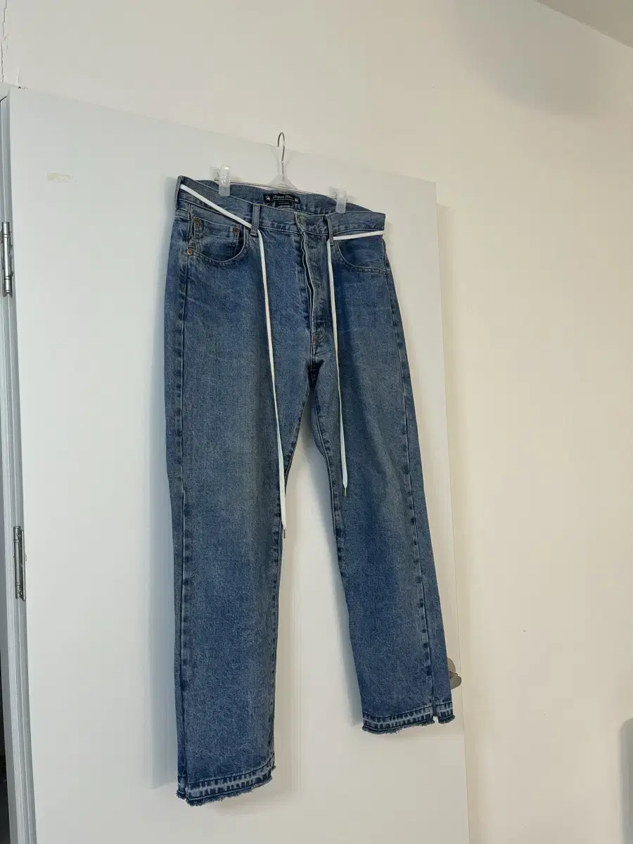 Sasquatch Fevrix Denim Jean