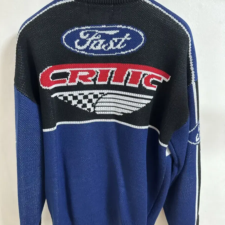 [새상품]  L사이즈 CRITIC RACING ZIP-UP KNIT NA