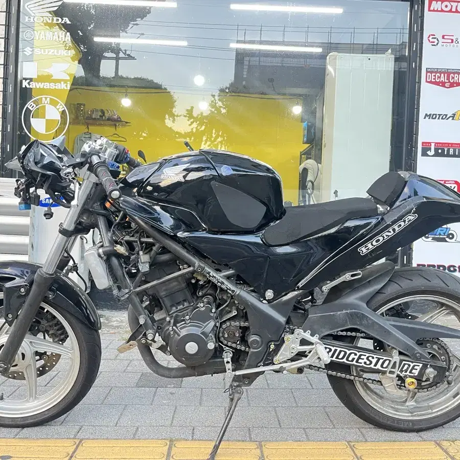 cbr300r 연습용차량 팝니다