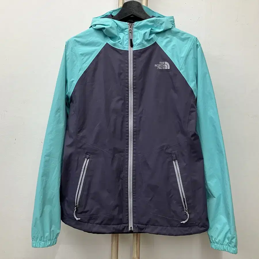 2 노스페이스(THE NORTH FACE) 바람막이 M(95)